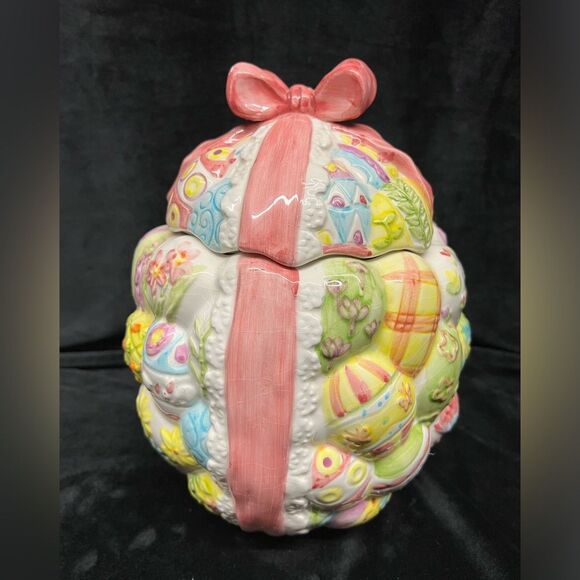 Other - Vintage Easter cookie jar
